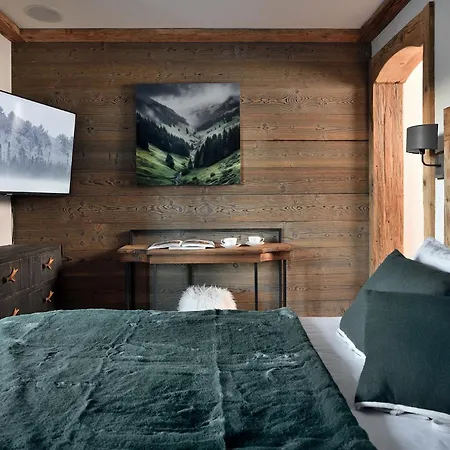 Labaobou 1650 Chalet