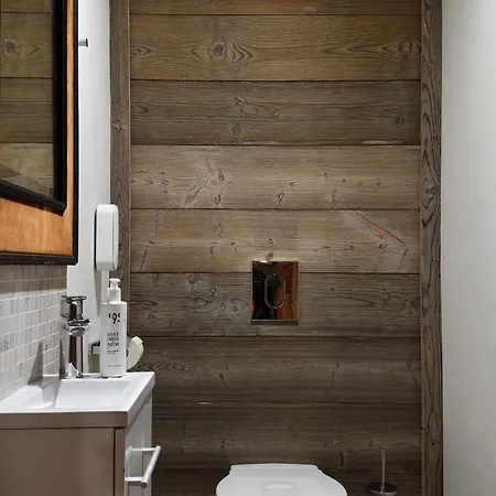 Labaobou 1650 Chalet